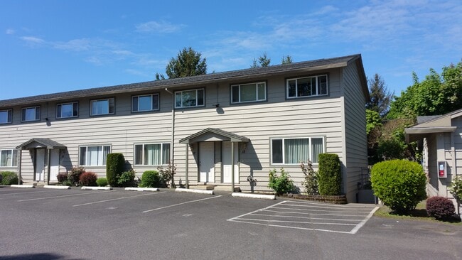 Building Photo - S815 - Star Apartments
