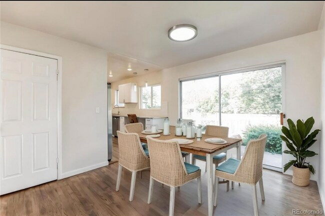 Foto del edificio - 2528 14th Ave Ct