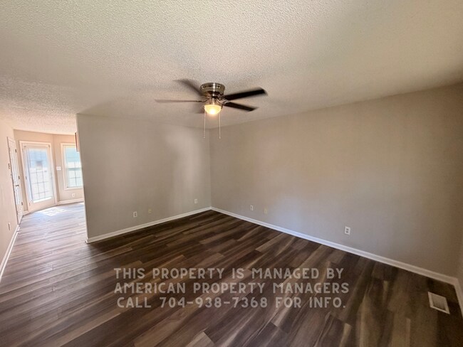 Foto del edificio - 95 Suncrest Terrace NW