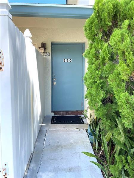 Primary Photo - 3000 NW 5th Ter