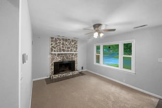 Building Photo - 6 Bart Building Photo - 6 Bart