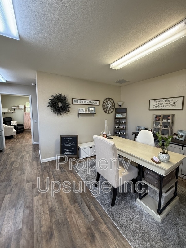 Building Photo - 3400 Bechelli Ln