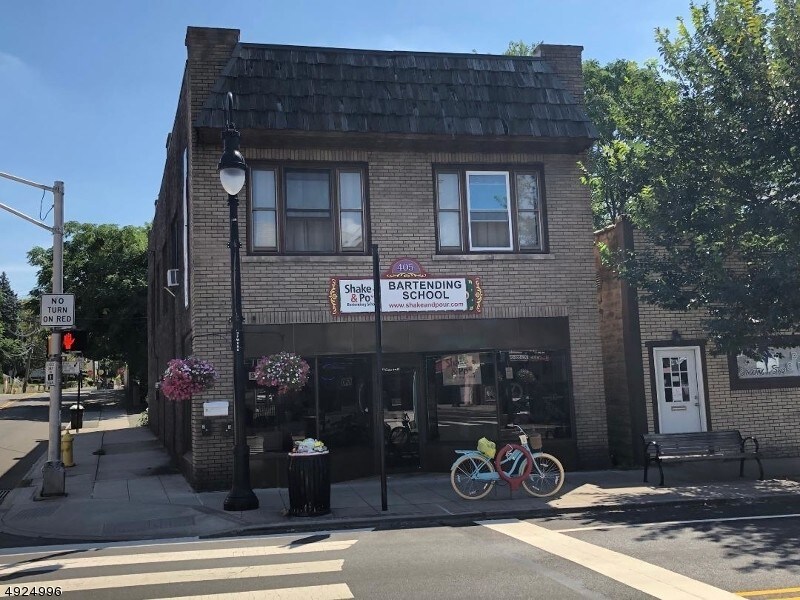 Primary Photo - 405 Broad St