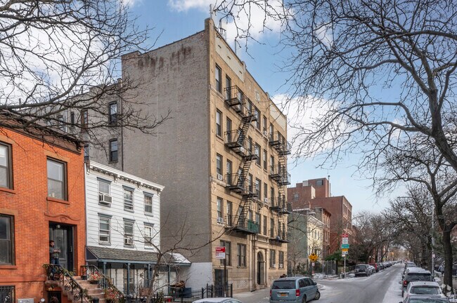 Building Photo - 203 17th Street