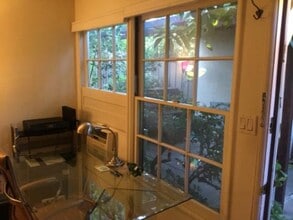 Building Photo - 4927 Cahuenga Blvd
