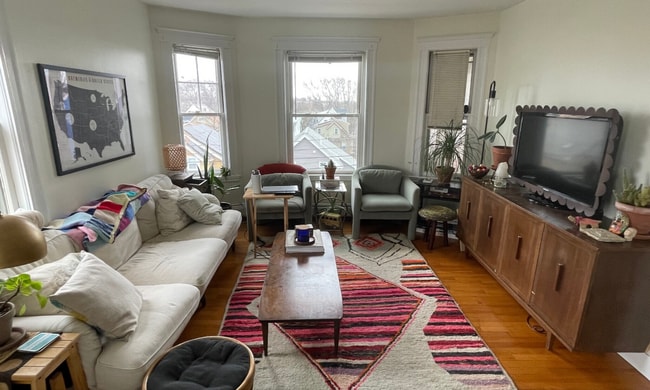 Building Photo - 81 Clarendon Ave