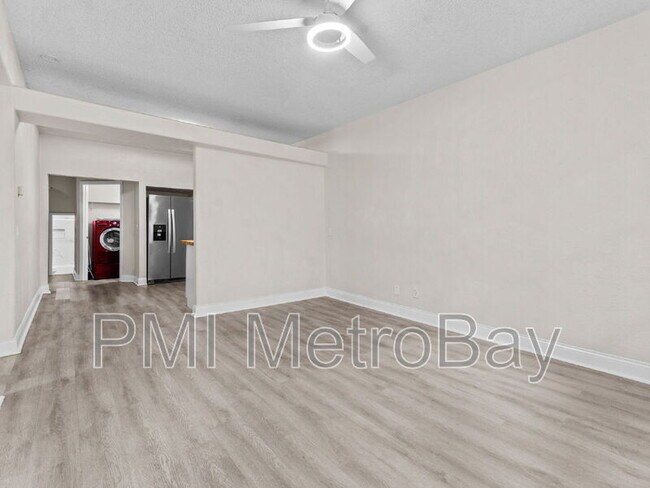 Foto del edificio - 8210 N Klondyke St