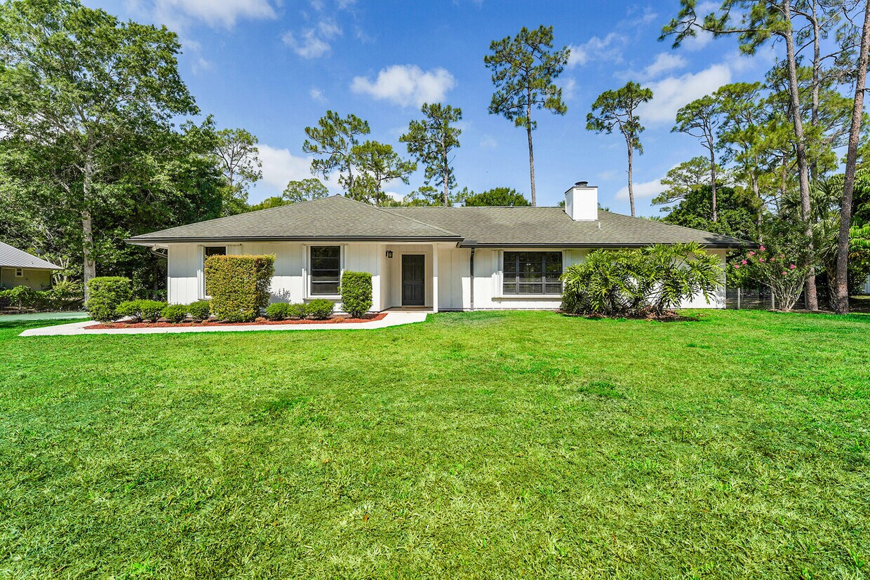 Foto principal - 17717 Bridle Ln