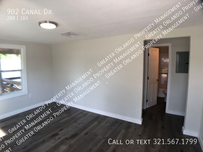 Building Photo - 902 Canal Dr