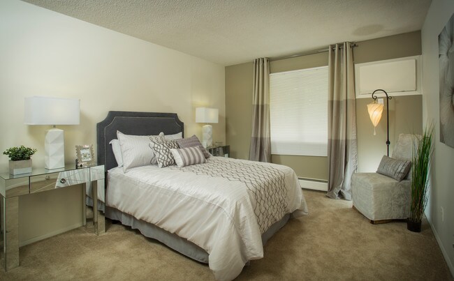 Park West Apartments photo'