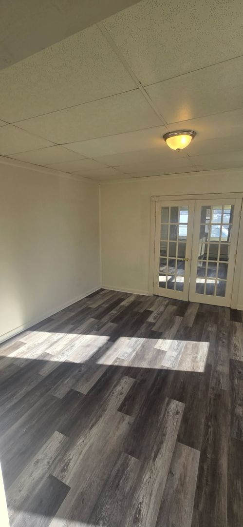 Foto del edificio - 154 Garibaldi Ave