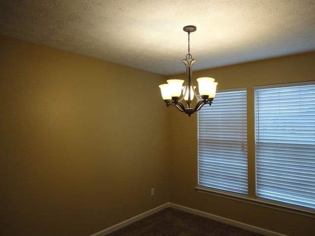 Building Photo - 1441 Scenic River Road