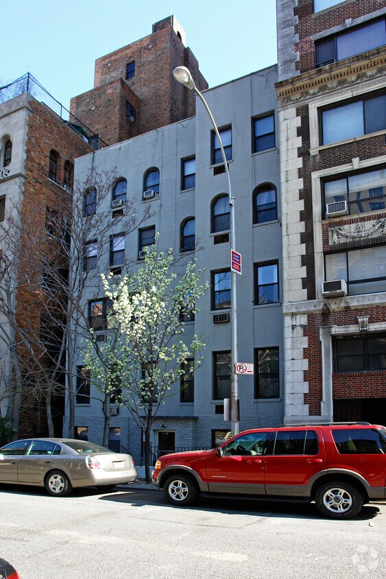 Foto principal - 3 W 83rd St