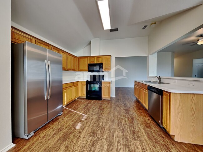 Foto del edificio - 2000 Cliffside Dr