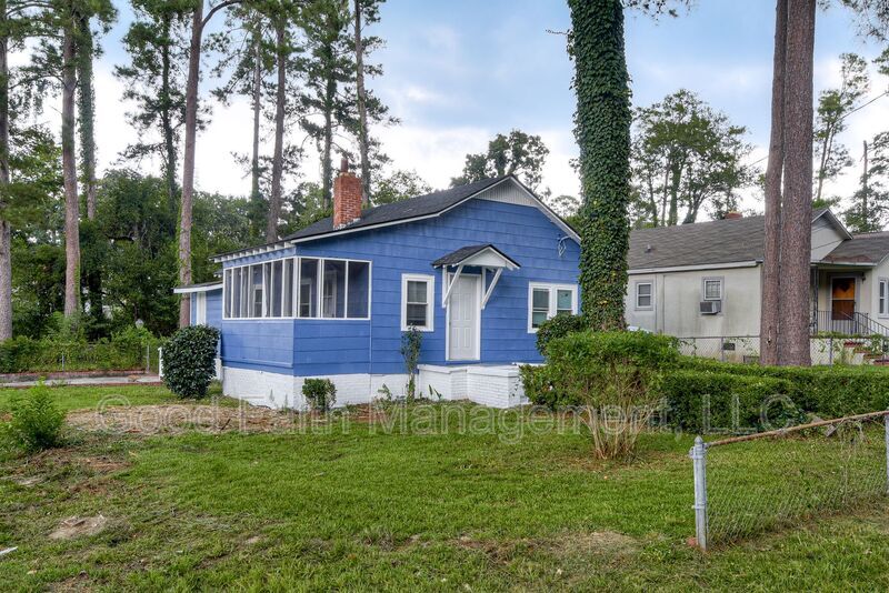 Foto principal - 2819 Hazel St