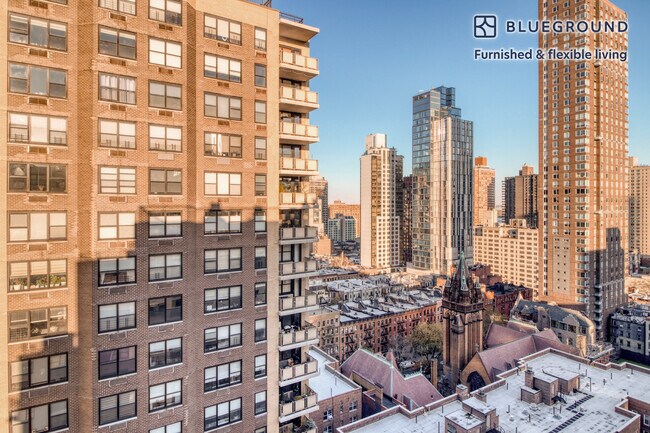 Foto del edificio - 305 East 86th St