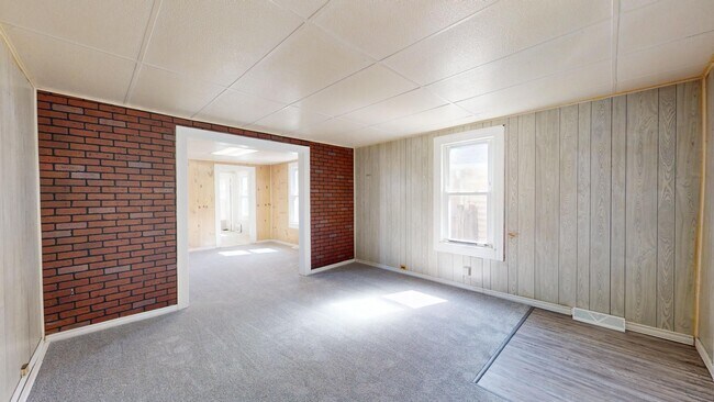 Foto del edificio - 3123 W 58th St