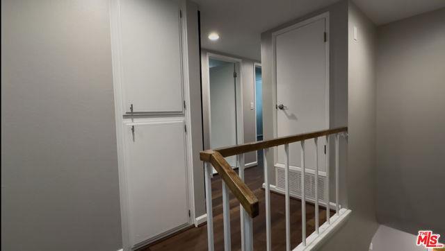 Foto del edificio - 11260 Overland Ave