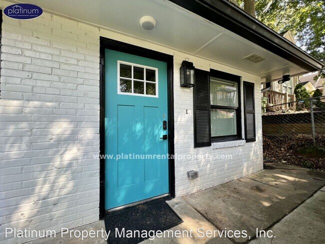 Foto del edificio - 1 br, 1 bath House - 982 Grant Ter Se Unit A