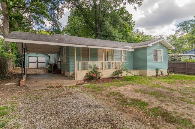 Foto del edificio - Conveniently located Midtown home - near h...