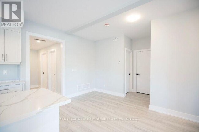 Photo du bâtiment - 180 Prince St