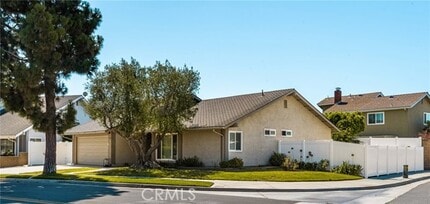 Building Photo - 5722 Padua Dr