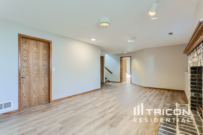 Foto del edificio - 14430 Exley Ln