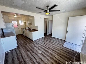 Building Photo - 1348 Kinau St