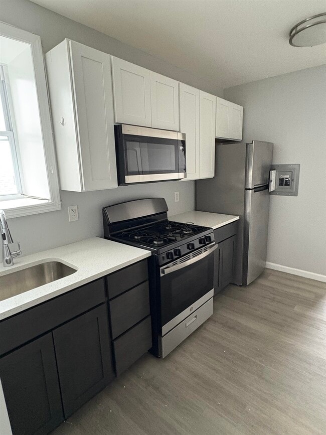 Foto del edificio - 17 Teaneck Rd