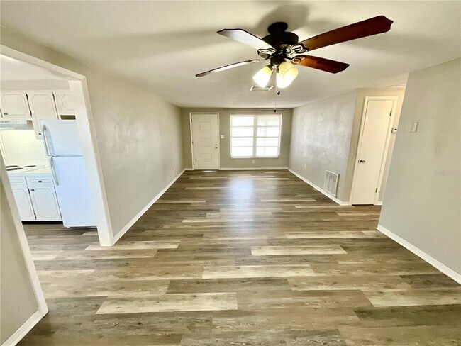 Foto del edificio - 1541 Alert St