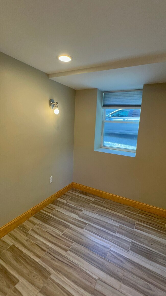 Foto del edificio - 152 Winchester St