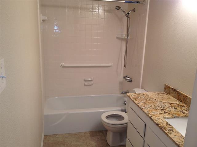 Foto del edificio - 3505 Hanover Ln