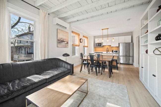 Foto del edificio - 105 Paul Gore St