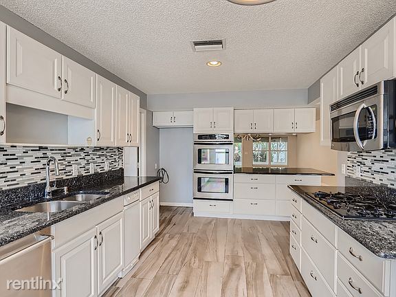 Building Photo - 3 br, 2 bath House - 1331 Augustine Drive