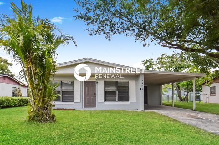 Primary Photo - 3 Bedroom Pet-Friendly Home in ORLANDO, FL...