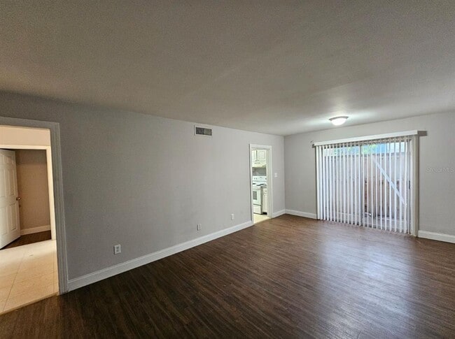 Building Photo - 7611 Paula Dr