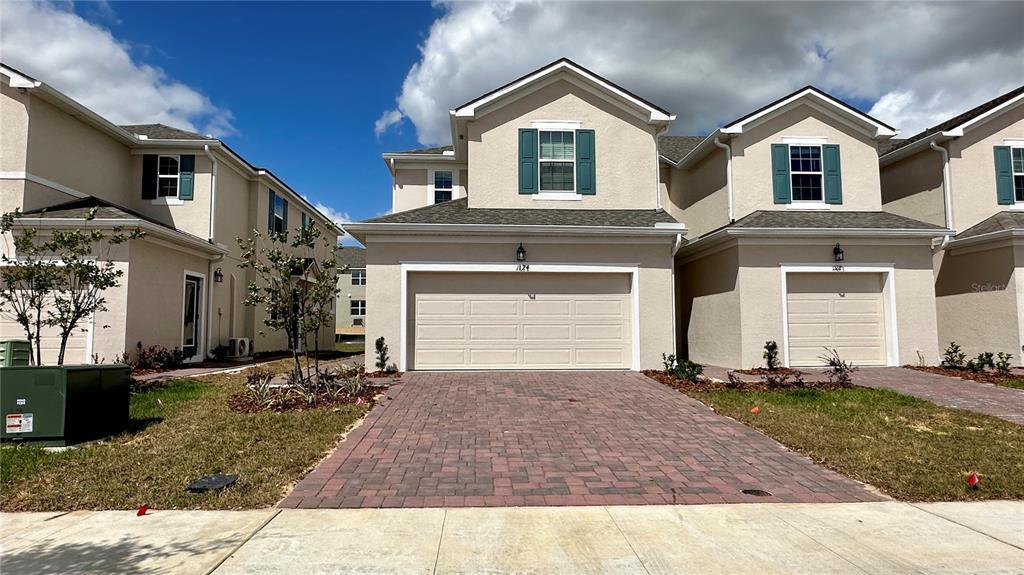 1124 Lakeshore Blvd, Kissimmee, FL 34744 Townhome Rentals in