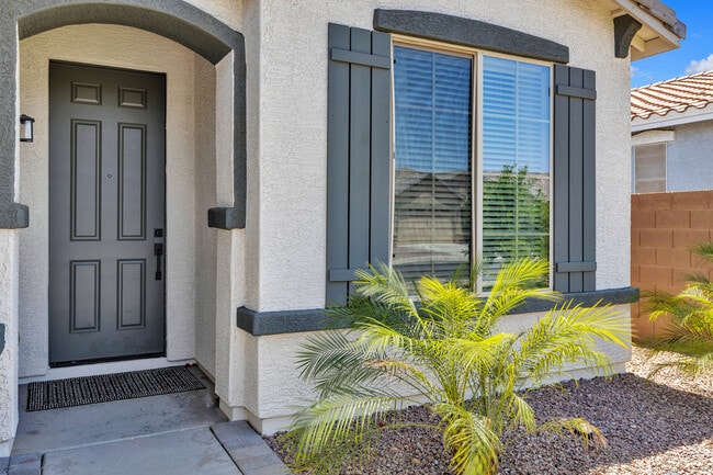 Foto del edificio - 1691 W Desert Spring Way