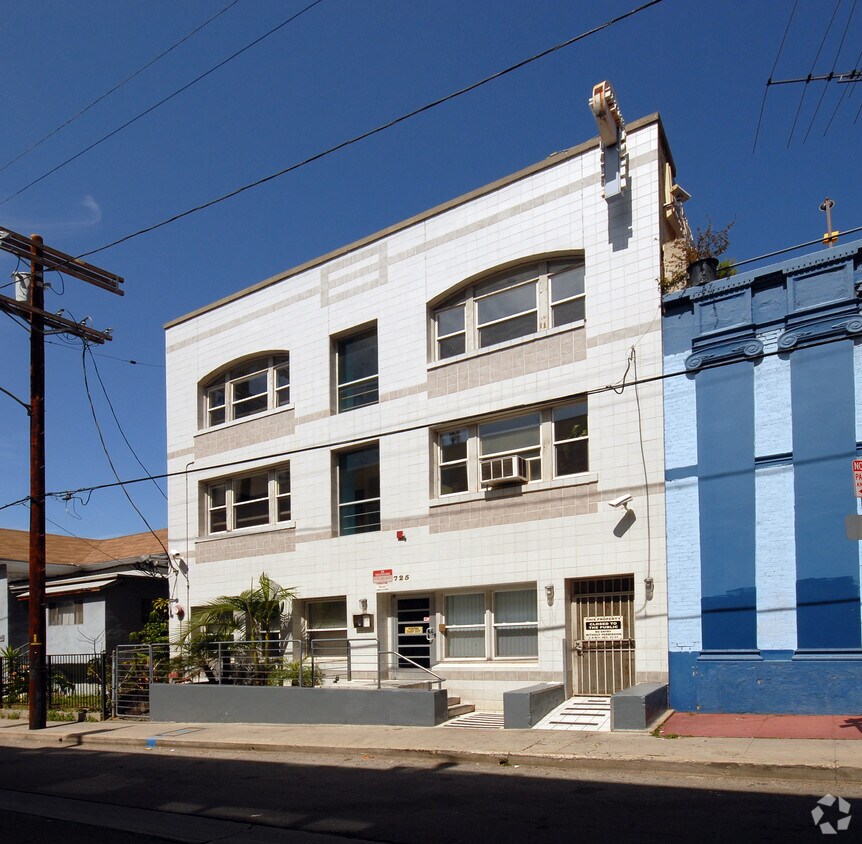 Foto del edificio - Parker Apartments