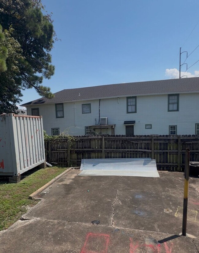 Foto del edificio - 2704-2706 N. Dorgenois Street