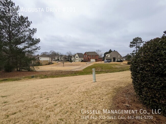 Building Photo - 1100 Augusta Drive #101