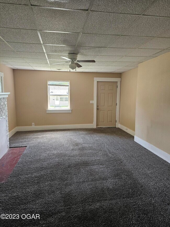 Foto del edificio - 1503 E Valley St