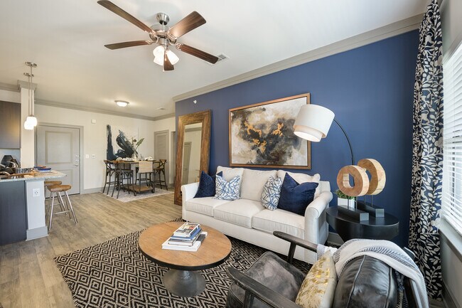 Foto del edificio - 4 Weeks Rent-Free – Move In Today!