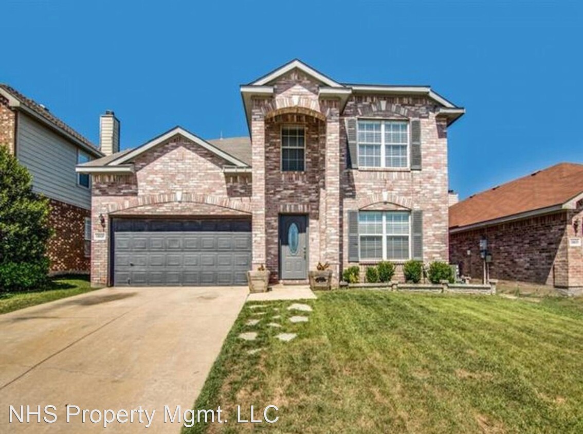 Primary Photo - 4 br, 2.5 bath House - 13537 Lost Spurs Rd.