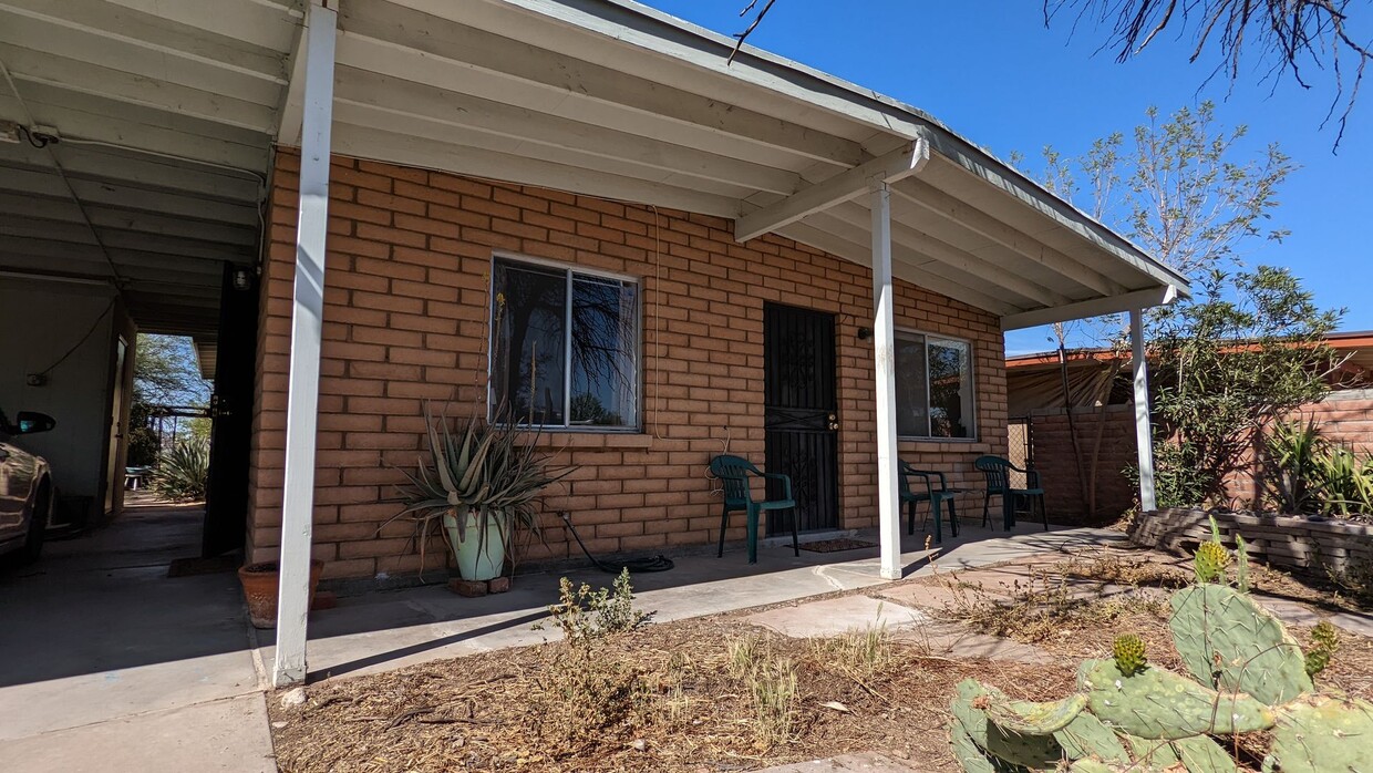 Primary Photo - 3bed & 2bath - BRAND NEW AC - Must See Hom...