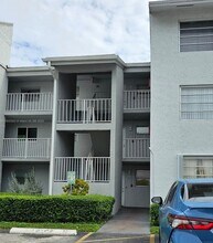 Building Photo - 8475 SW 156th Ct
