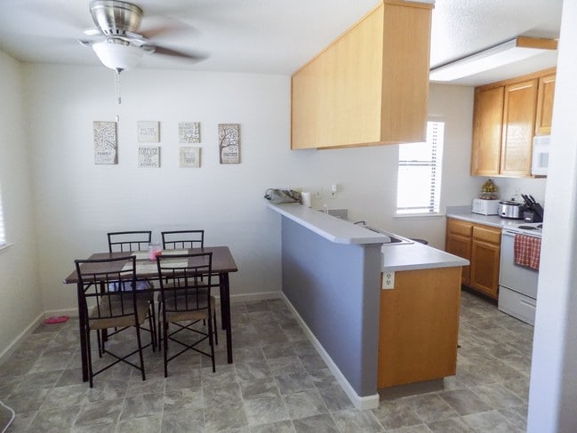 Building Photo - Marlene Village Townhomes
