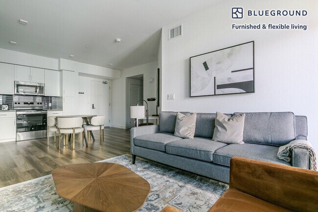 Foto del edificio - 85 Cleaveland Rd