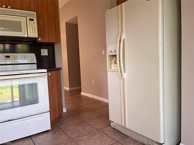Building Photo - 3 br, 2 bath House - 20871 SW 91st Ct