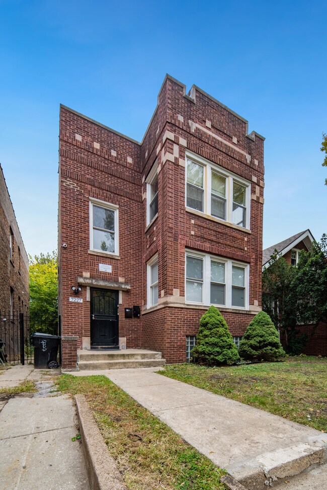 Foto del edificio - 7227 S Constance Ave